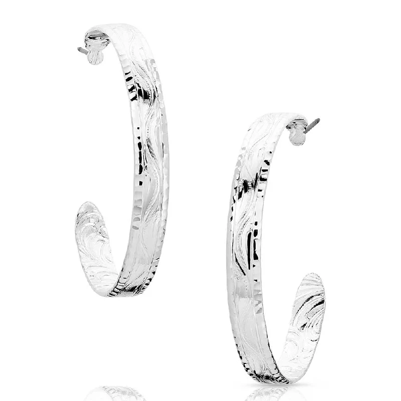 - ​​Christmas pet Christmas clothingTimeless Elegance Chiseled Hoop Earrings