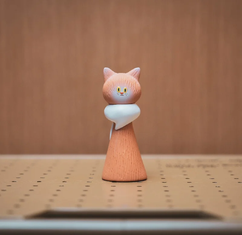 - Pregnant cat delivery room warming boxMeko Ginger Ver. by JD Wang