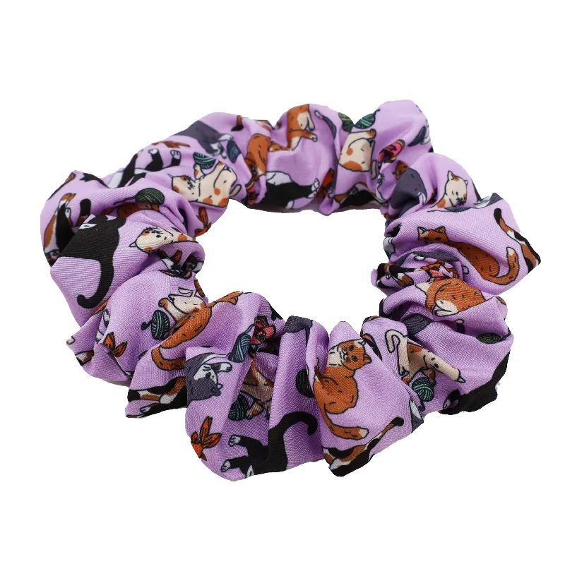 - Automatic temperature adjustment cat bedMeow Purple Scrunchie